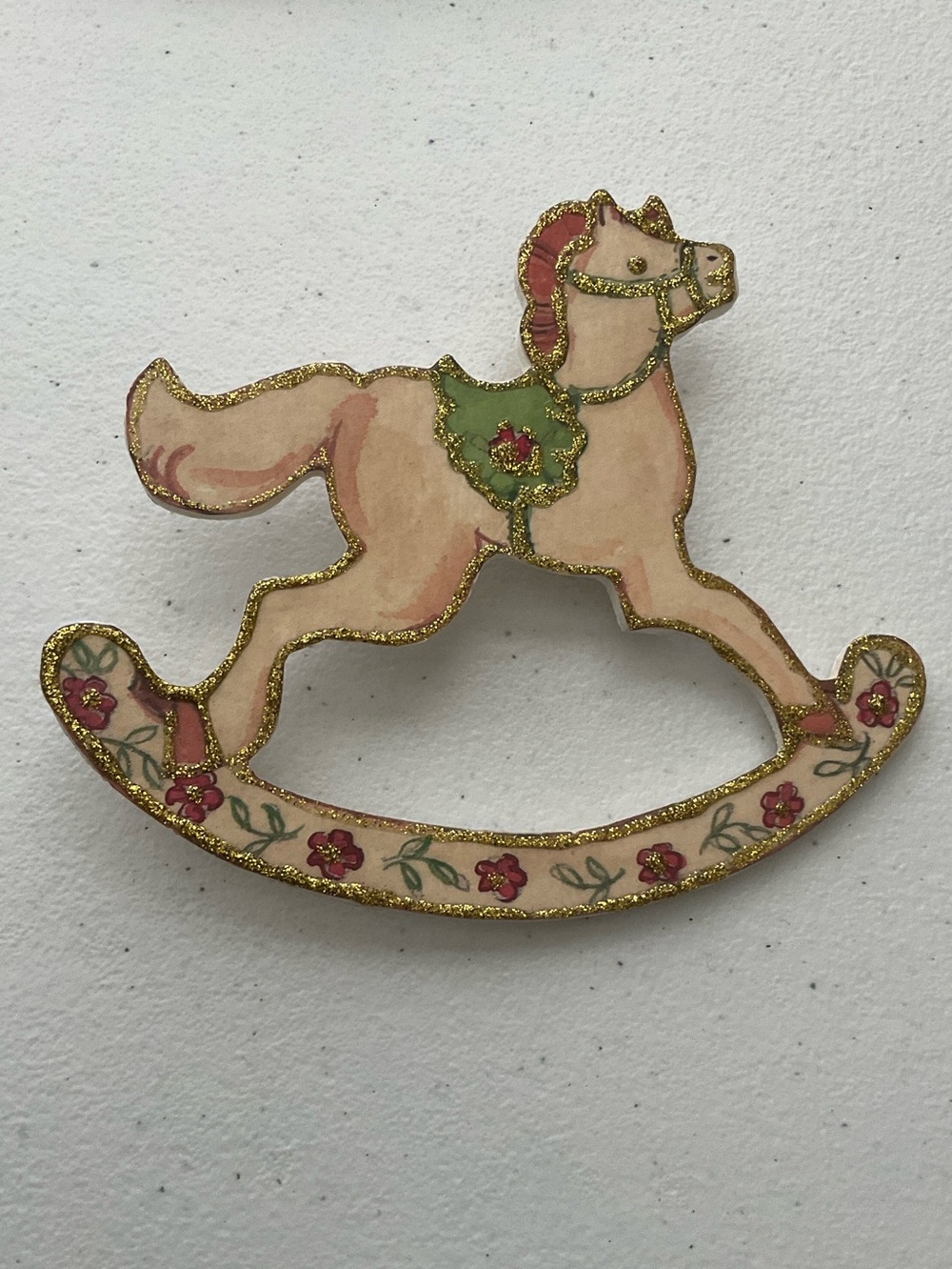 🌺$3.00 must bundle 🌺Decorative Rocking Horse Brooch